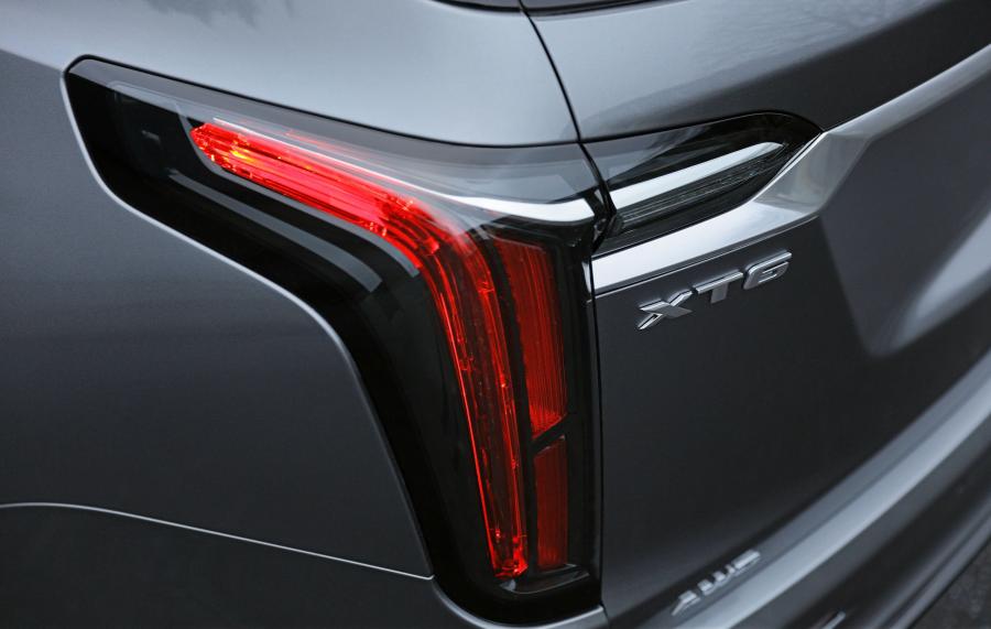 Детали экстерьера Cadillac XT6 Sport 2019 года  (фото 10 из 41)